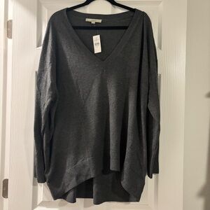 🆕 New with Tags Loft XL Gray Acrylic/Nylon Blend V-Neck Sweater